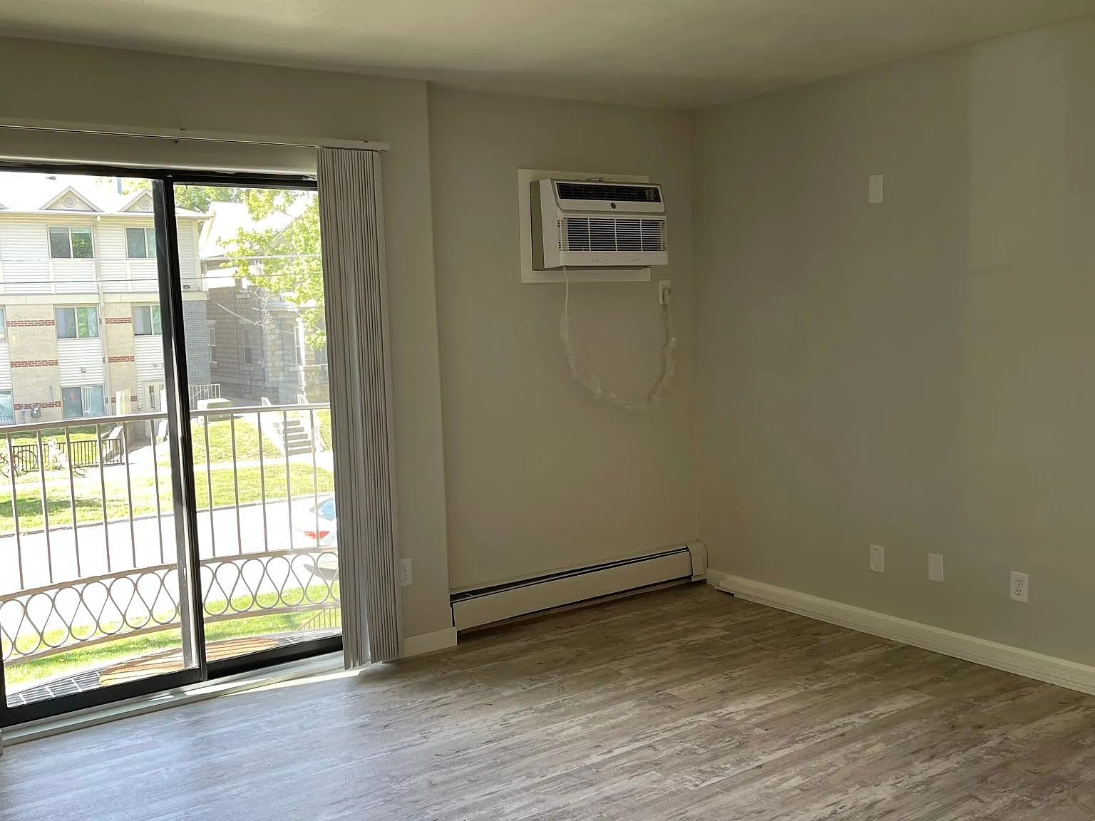 510 S Johnson St — Photo 4