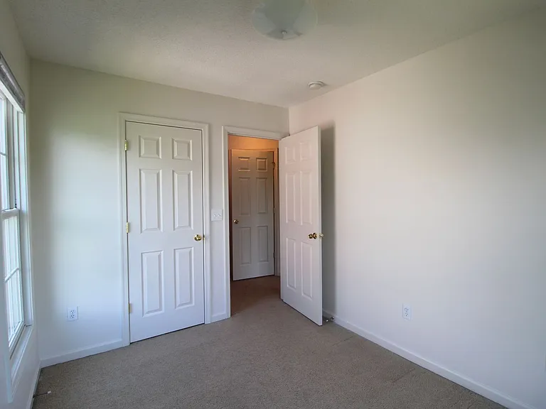 1036 John Hancock Pl — Photo 14