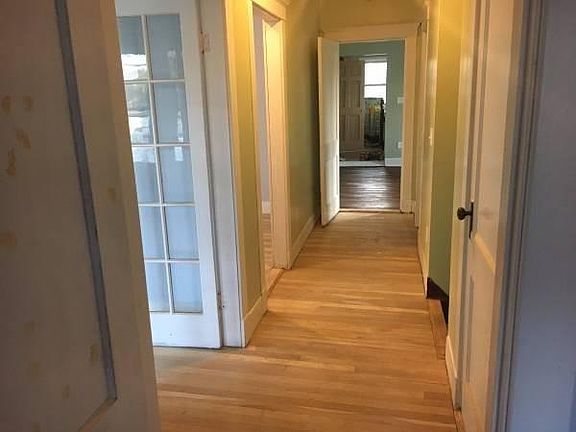 5th image of 27 Mechanic St #2
