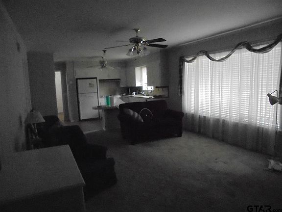 5th image of 503 W Fleming Dr