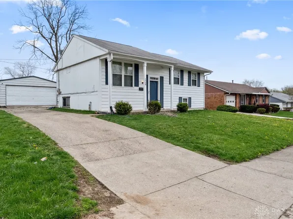 1968 Portage Path, Springfield, OH 45506