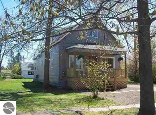 209 S 5th Ave, Tawas City, MI 48763