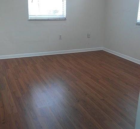 4th image of 123 Salamanca Ave #2
