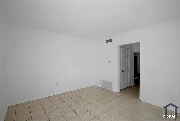509 Lorenz Blvd — Photo 6