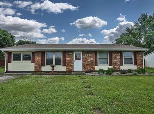 390 Apache Dr, Circleville, OH 43113