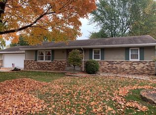 101 Westview Ct, Argos, IN