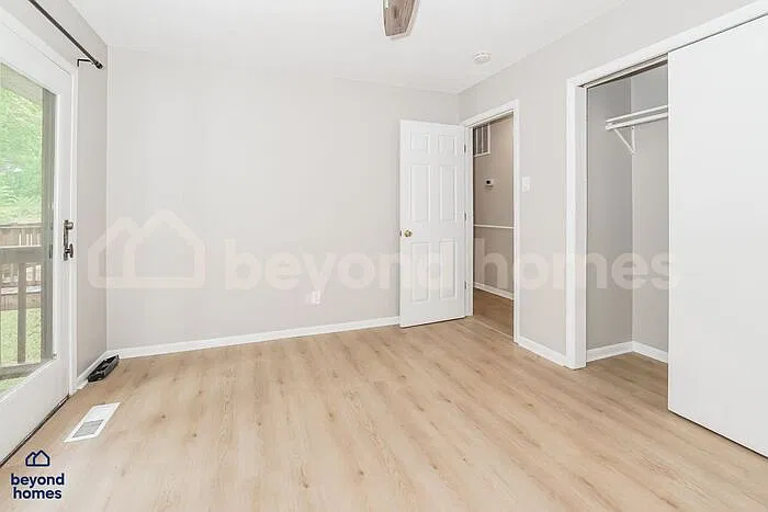 4 bed, 2.0 bath, 1455 sqft, $2,095 — Photo 4