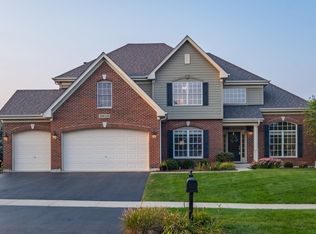 39W530 S Mathewson Ln, Geneva, IL 60134