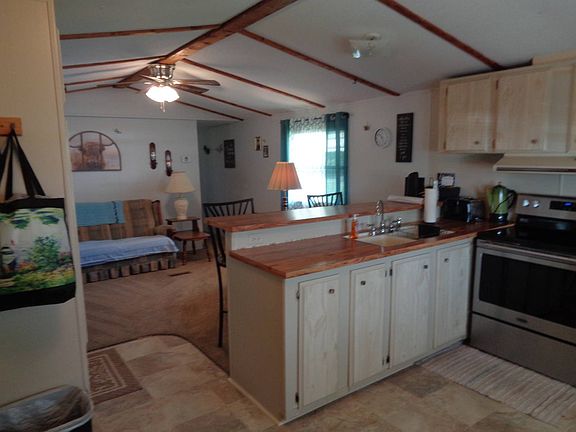 4th image of 3731 Old Tampa Hwy #11