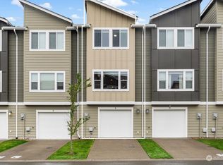 17416 118th Avenue Ct E UNIT E, Puyallup, WA 98374