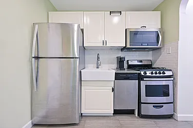 Sold by Poljan Properties Inc.