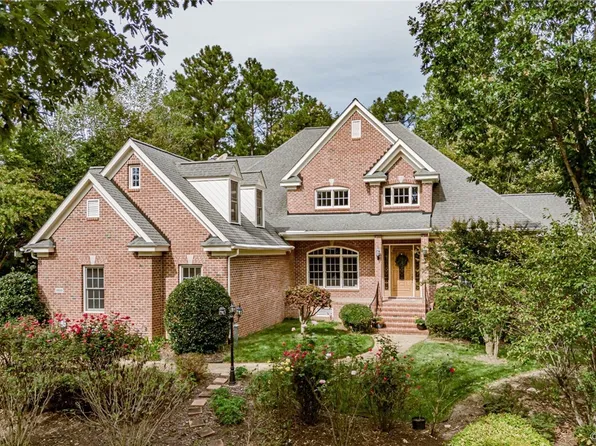 5860 Chaucer Dr, Providence Forge, VA 23140