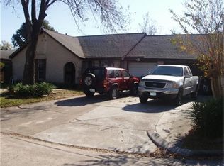 4315 Oak Shadows Dr, Houston, TX 77091