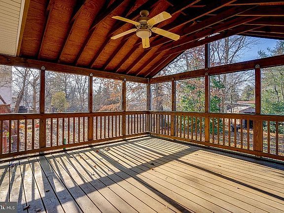 Screened Porch