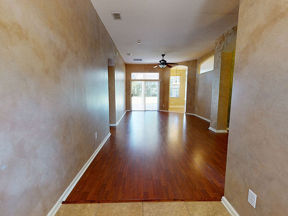 3rd image of 345 Sparrow Branch Cir