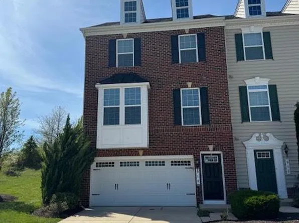 910 Magnolia Blossom Ct, Sykesville, MD 21784