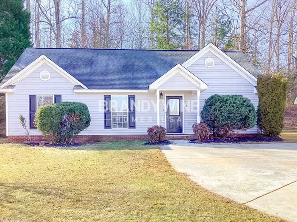 2218 Pleasant Dale Dr, Charlotte, NC 28214