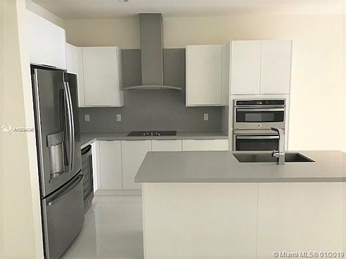 5th image of 10225 NW 63rd Ter APT 103