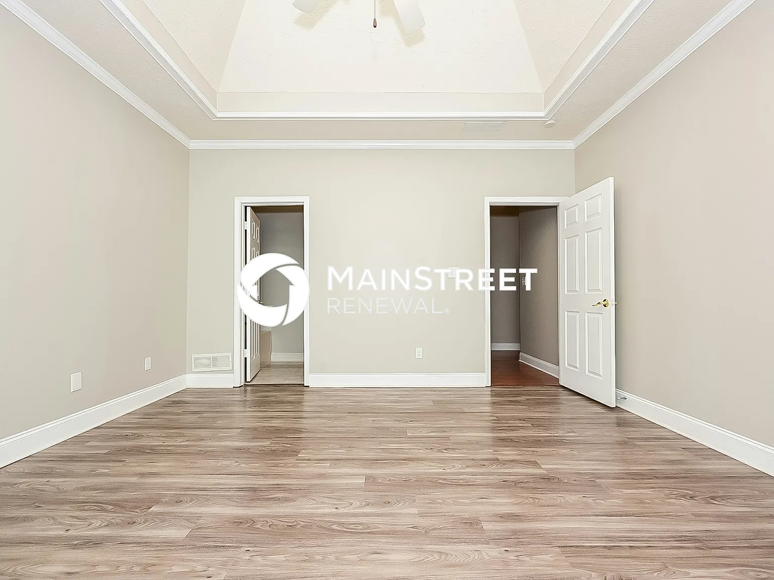 325 Arbor Ridge Pkwy — Photo 4