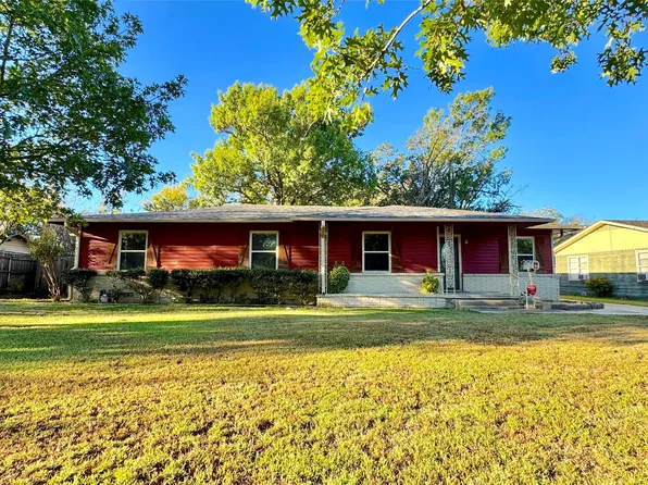 119 Davidson Dr, Terrell, TX 75160