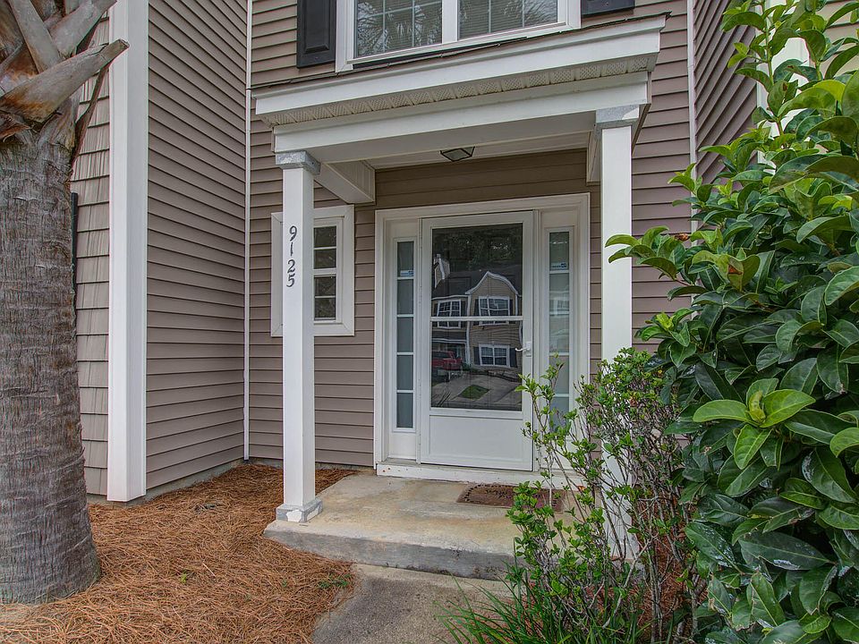 1st image of 9125 Maple Grove Dr