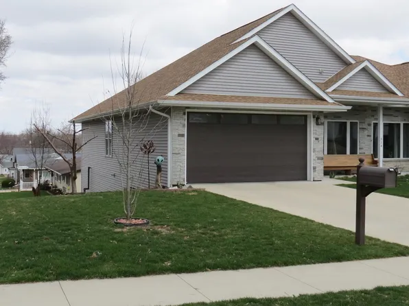 314 E Locust St, Maquoketa, IA 52060