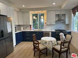 823 S Lorraine Blvd, Los Angeles, CA 90005