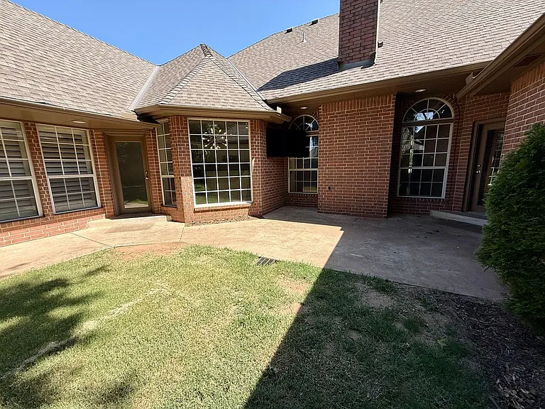 4205 Harrogate Dr — Photo 27