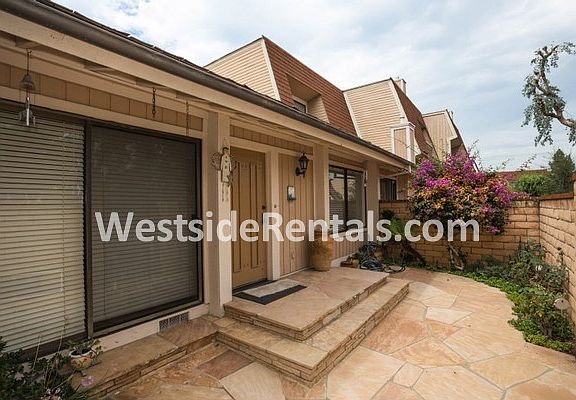 2nd image of 4333 Alla Rd Unit 1