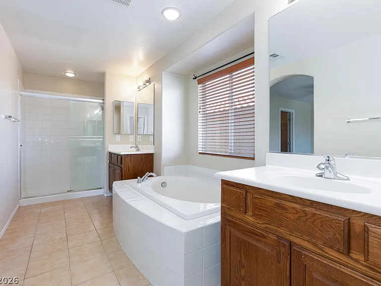944 Douglas Flat Pl — Photo 20