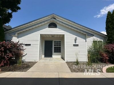 2225 S Challenger Ln, Boise, ID, 83705