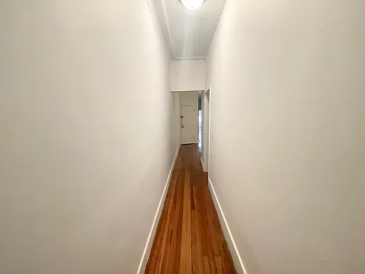 Rented by Dwell Residential Inc | media 21