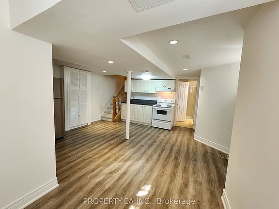5th image of 159 Sandyhook Sq #Basement