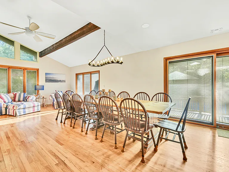46 Dogwood St — Photo 12