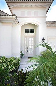 3rd image of 2754 Sawgrass Ct