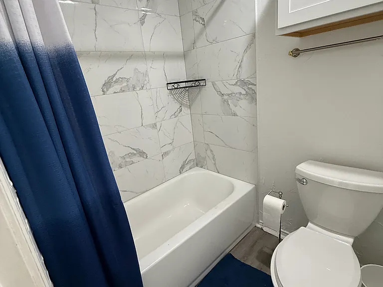 1202 Thorpe Ln #702 — Photo 15