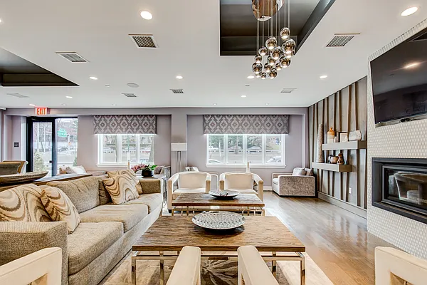 Rented by Safdie Realty Group | media 46