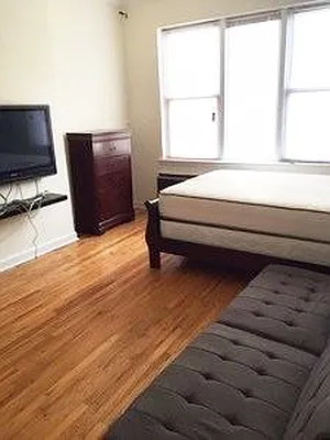 Rented by Jeffrey Mosczyc, LREB | media 7