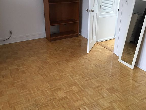 3rd image of 3163 33rd St APT 2