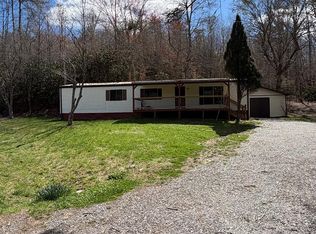 3086 Old Highway 64e, Hayesville, NC 28904
