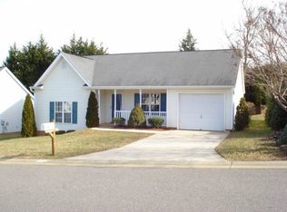 125 Westmont Dr, Winston Salem, NC 27104