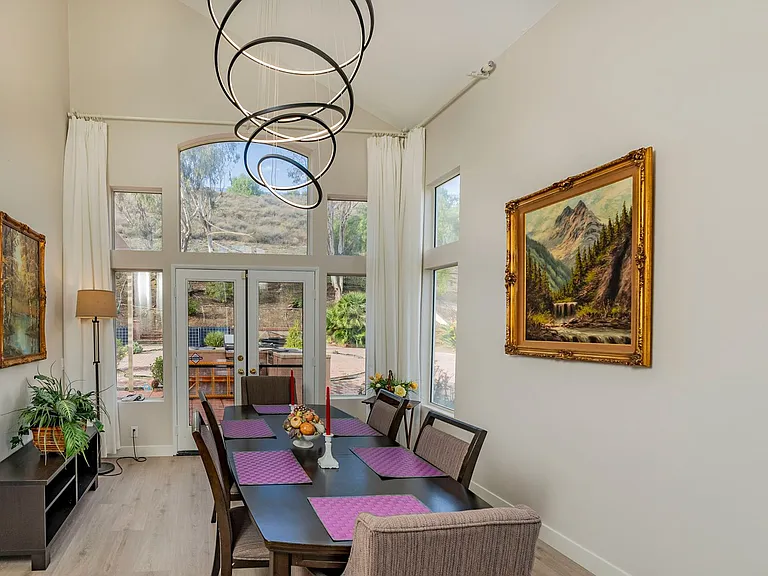 24123 Benfield Pl — Photo 4