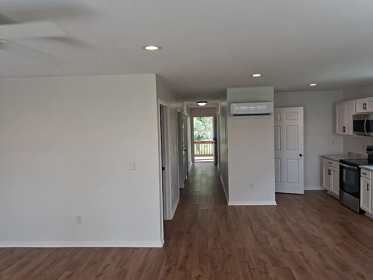 403 N A St — Photo 22