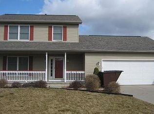 1192 Wildflower Dr, Metamora, OH 43540