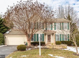 317 Huntinghorn St, Taneytown, MD 21787