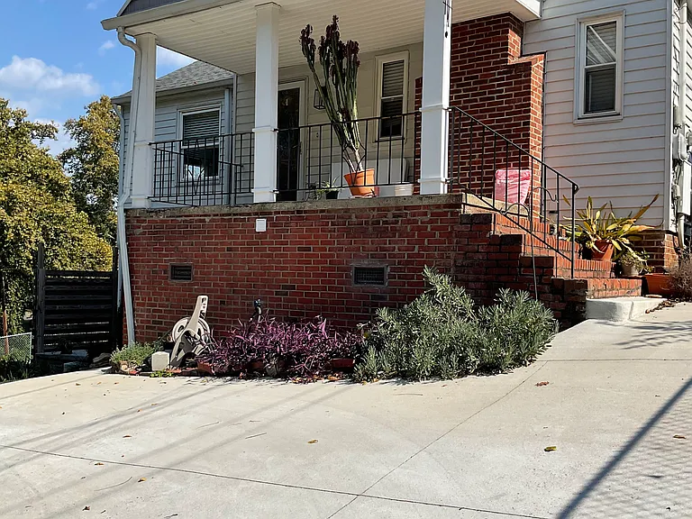 1828 Buford St #1 — Photo 1