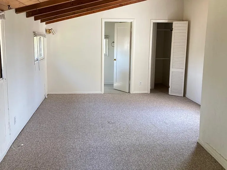 400 S Citrus Ave — Photo 13