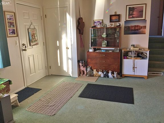 4th image of 6447 Oriole Dr