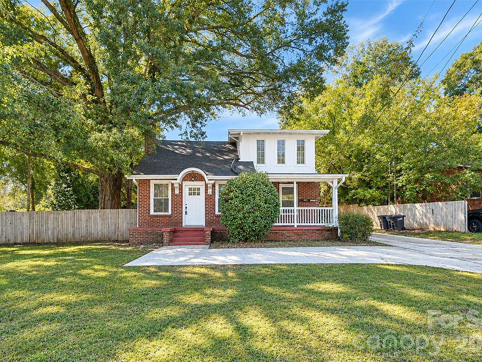 1st image of 322 Salisbury Rd