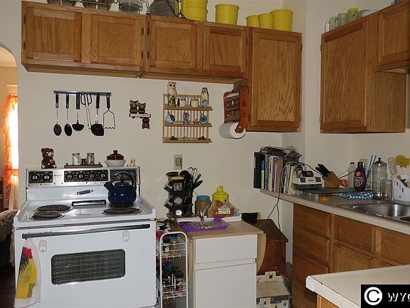 4th image of 540 Maiden St